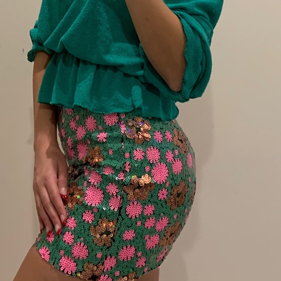 Sequin floral skirt - Picture 2 of 3